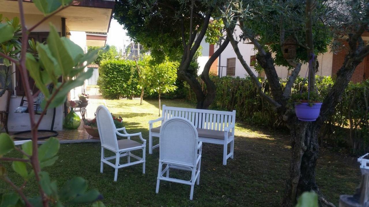 A Casa Di Gabri Bed and Breakfast San Giovanni In Marignano Exteriör bild